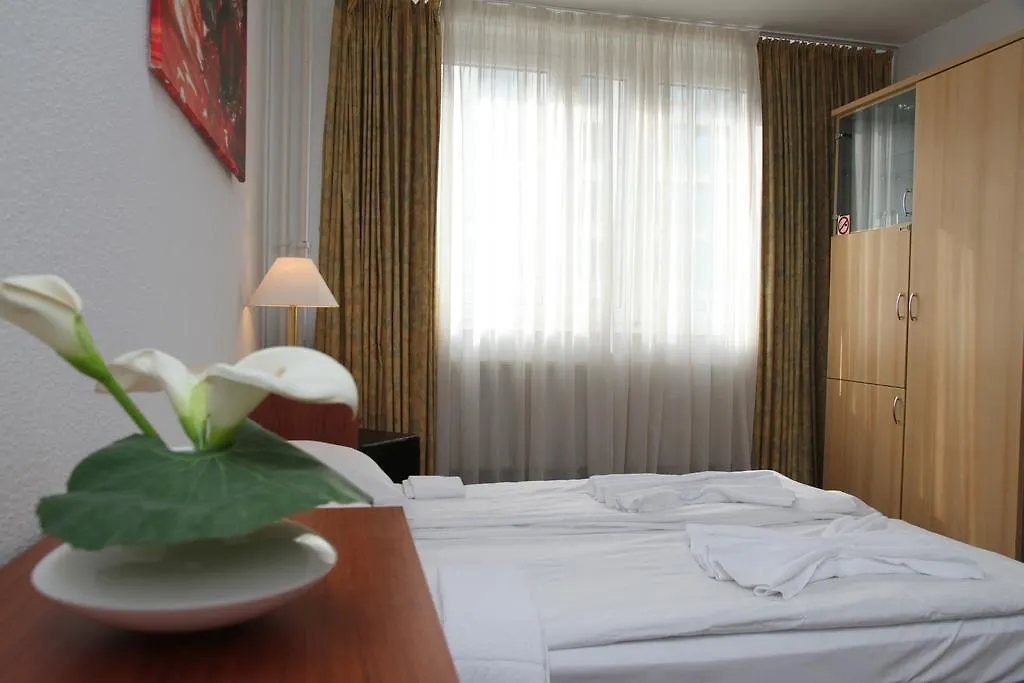 Studios Am Alexanderplatz Berlin 0*,  Almanya