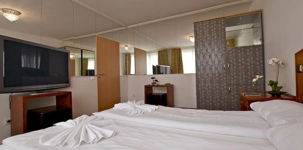 Studios Am Alexanderplatz Berlin
