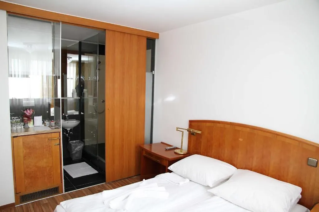 Studios Am Alexanderplatz Berlin 0*,  Almanya