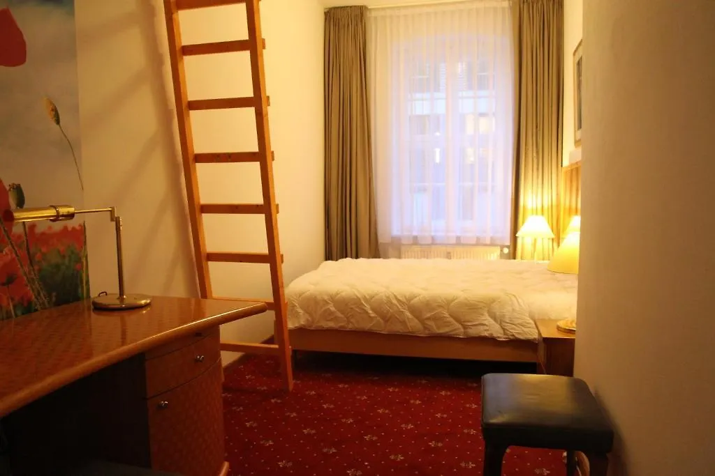 Daire Studios Am Alexanderplatz Berlin