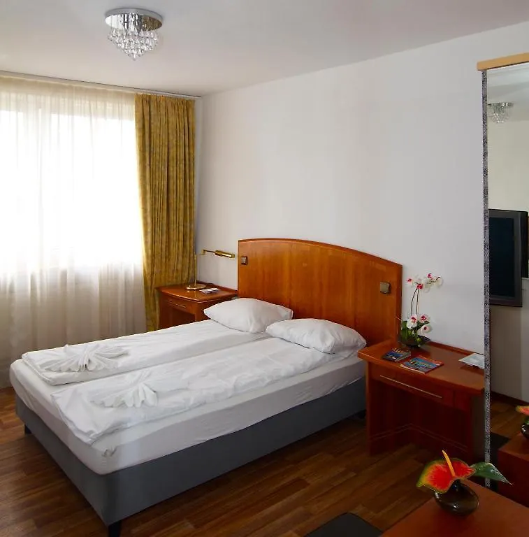 Daire Studios Am Alexanderplatz Berlin Almanya